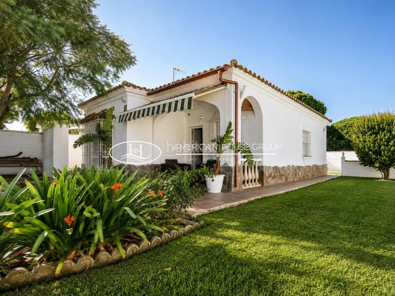 Foto 28b833d7-3568-4456-943c-1ce86410acbf. Casa amb piscina a Las Lagunas - Campano Chiclana de la Frontera