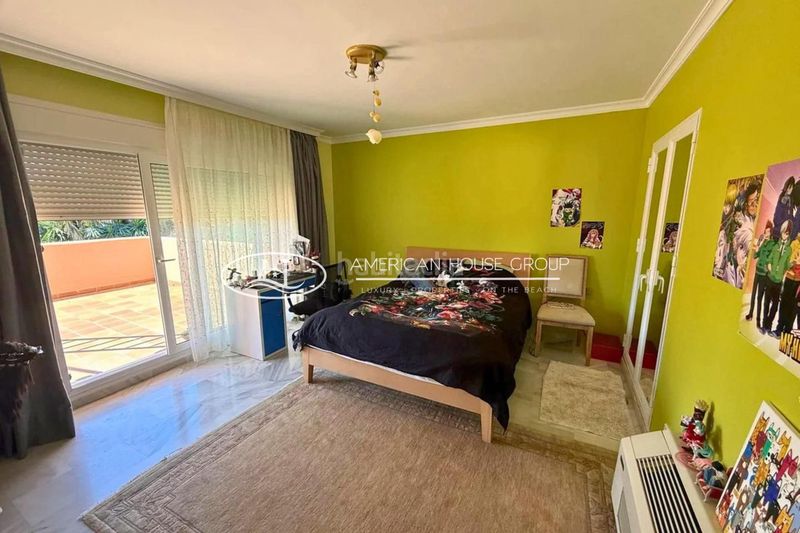 Foto 3185752e-6366-4ef9-b5bd-e6f8aa20b29a. Casa amb piscina a Elviria Marbella