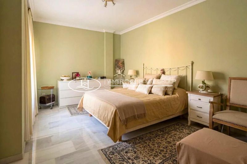 Foto 6d0e5d07-d095-46da-8ff8-7854dc2c6edf. Casa amb piscina a Elviria Marbella