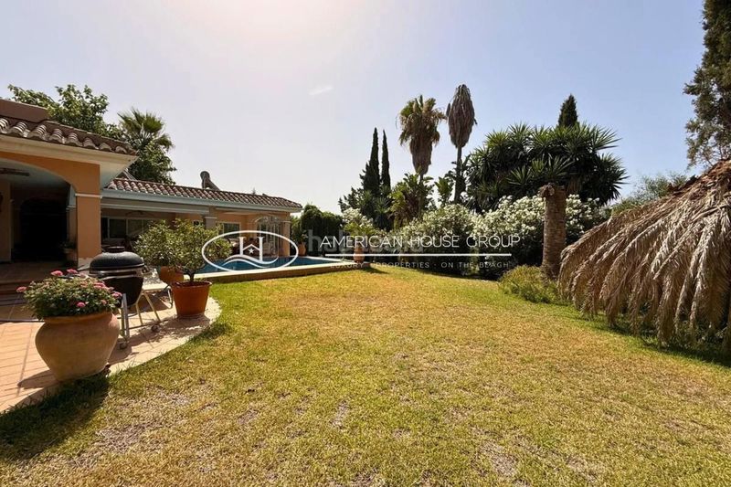 Foto 9c1858bf-ba53-4413-ba34-ea37f97ce592. Casa amb piscina a Elviria Marbella