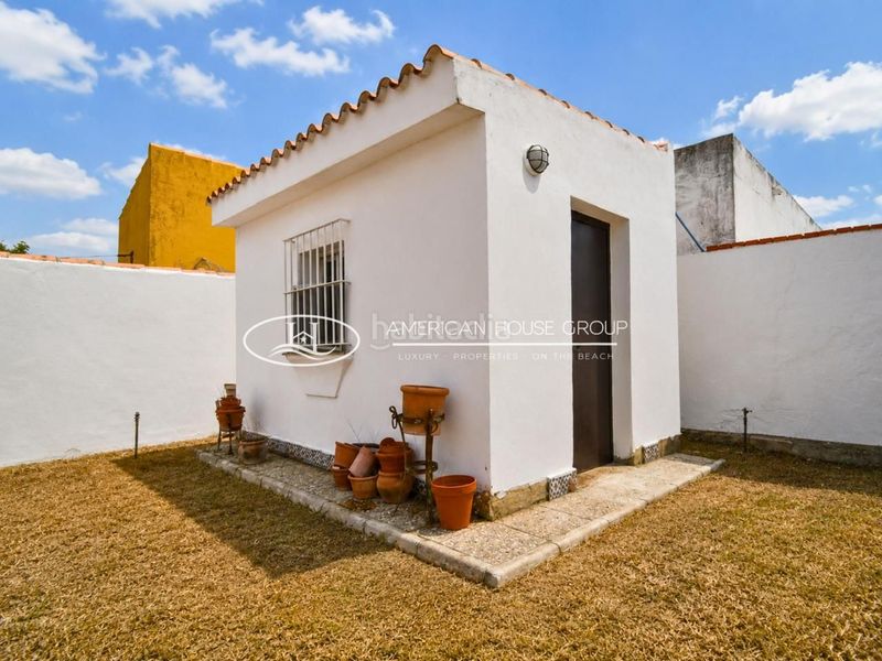 Foto 0d32717e-871d-4e09-b732-ee0afd89a8bc. Casa a Los Gallos Chiclana de la Frontera
