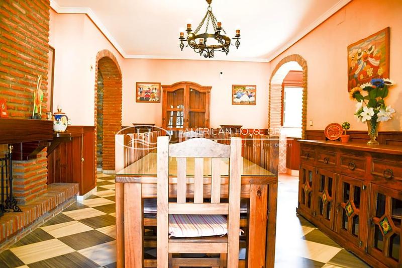 Foto 8db2ac4b-05c8-41b3-982e-e32994209fe6. Maison avec piscine dans La Barrosa Chiclana de la Frontera