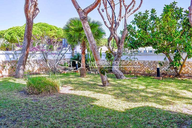 Foto 90919fcc-153b-4a63-9ecf-594bc6482de1. Maison avec piscine dans La Barrosa Chiclana de la Frontera