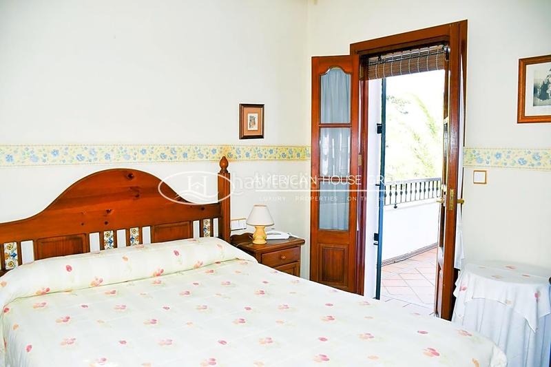 Foto c5bb96cc-c97b-4808-aa82-bc46294b1a00. Maison avec piscine dans La Barrosa Chiclana de la Frontera