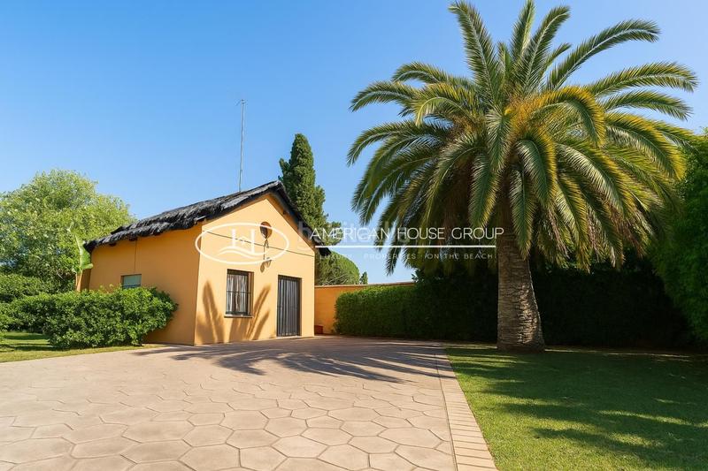 Foto 02ab940b-b8fa-4453-9f25-0f4351e73789. Maison avec chauffage parking piscine dans Las Lagunas - Campano Chiclana de la Frontera