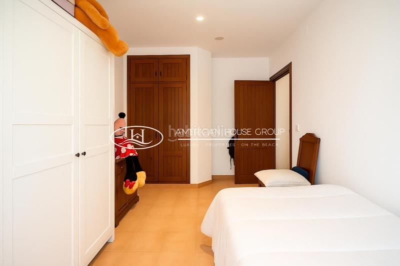 Foto 1bb42220-f252-45b8-a3fb-7242880809a1. Maison avec chauffage parking piscine dans Las Lagunas - Campano Chiclana de la Frontera