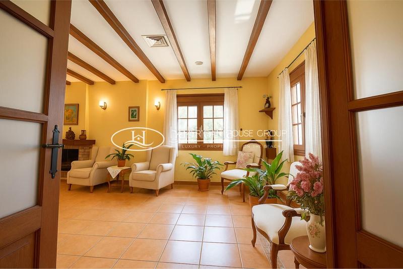 Foto 259f95b5-3f8b-4bc4-9d1d-446037c9b2c8. Maison avec chauffage parking piscine dans Las Lagunas - Campano Chiclana de la Frontera