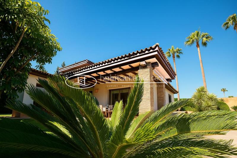 Foto 6755b500-bd1e-448e-9f99-68a5ece41453. Maison avec chauffage parking piscine dans Las Lagunas - Campano Chiclana de la Frontera