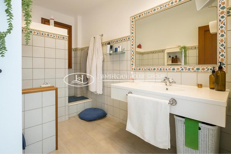 Foto 7a9e9312-b973-4b3e-bbd5-e940815bac4c. Maison avec chauffage parking piscine dans Las Lagunas - Campano Chiclana de la Frontera