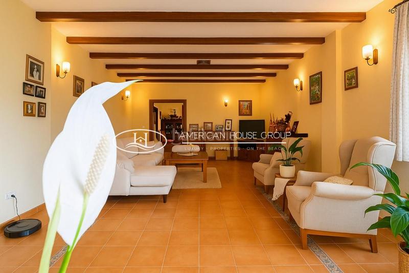 Foto db8a92a2-3ce5-4f58-b267-21d13e097fdf. Maison avec chauffage parking piscine dans Las Lagunas - Campano Chiclana de la Frontera