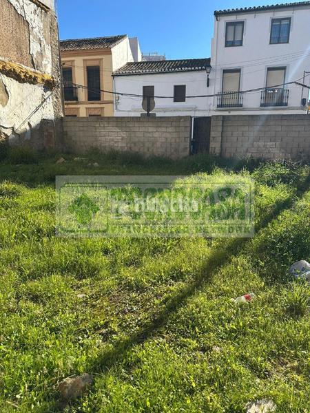 Foto c7ac6f1d-972a-45dd-b366-b7110c95bd80. Terreno residencial terrenos en venta en Casco Histórico Ronda