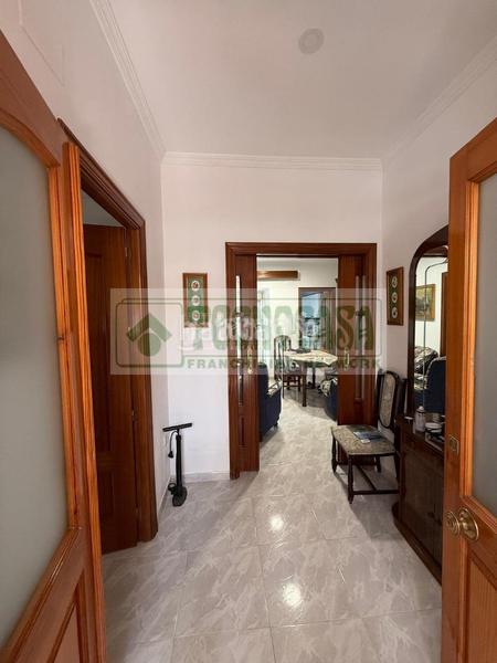 Foto 44466954-30bd-4fe5-be3b-e65786e67156. Pis a Centro Ronda