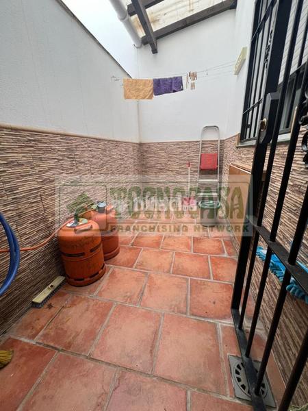 Foto 5b16c6b5-ff6f-40be-b90b-9f997414e0fe. Casa aparellada amb calefacció a Arriate