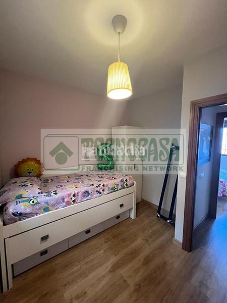 Foto 6896689c-bab3-42a8-bb18-06a316bd63f7. Casa aparellada amb calefacció a Arriate