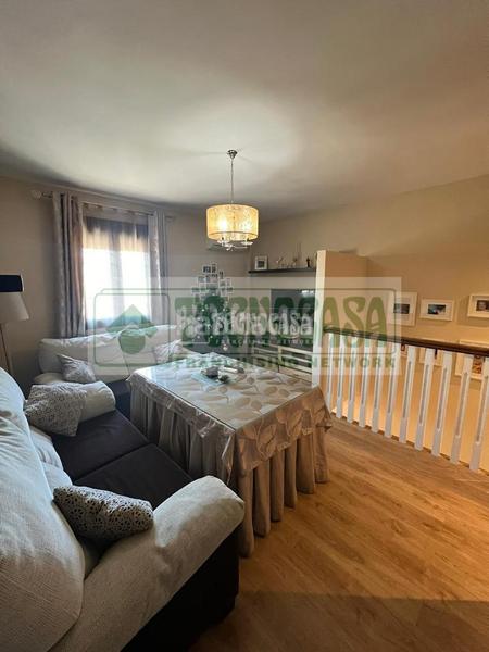 Foto 73defd3f-991f-425c-ae75-c17cd97e5a93. Casa aparellada amb calefacció a Arriate