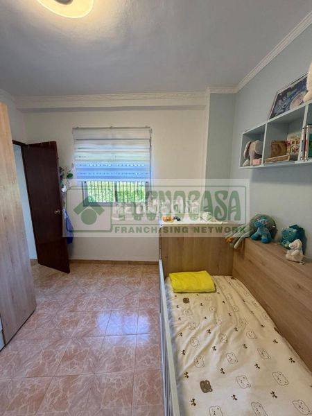 Foto 0531f776-6cdb-45d4-a730-05a17282a2e3. Casa aparellada amb calefacció a Partidas Norte Ronda