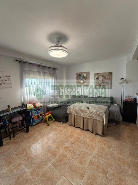 Foto 68f7fec1-b926-4c73-9905-d23e64569c5d. Casa aparellada amb calefacció a Partidas Norte Ronda
