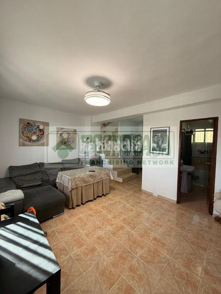 Foto c839b29b-e4c3-40da-8d47-3db054519b78. Casa aparellada amb calefacció a Partidas Norte Ronda