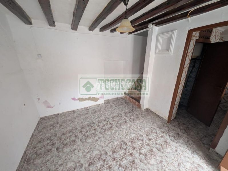 Foto 5bb204f9-105b-46f1-851f-616e444a1373. Casa bifamiliare in Cuevas del Becerro