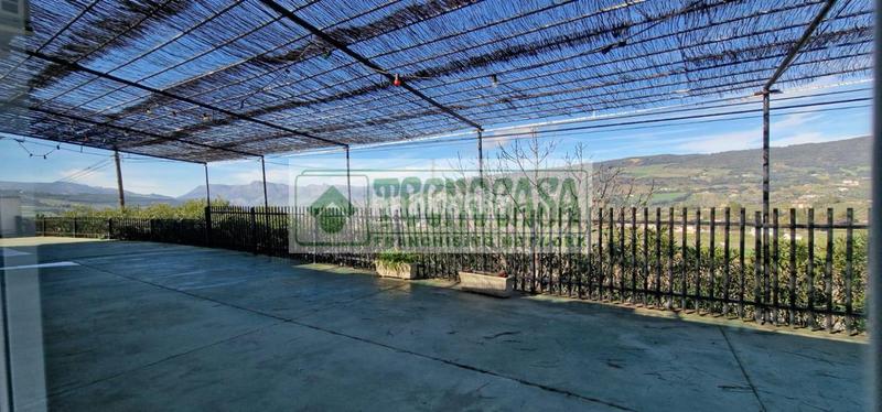 Foto aa48b70d-a64f-4072-b5a0-e7abd6b63b3c. Local comercial nave en venta en Arriate