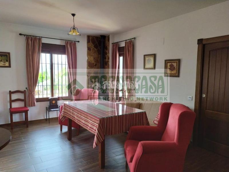 Foto 60811208-dda6-4822-adb6-e5d63a330b17. Casa  en venta en Arriate