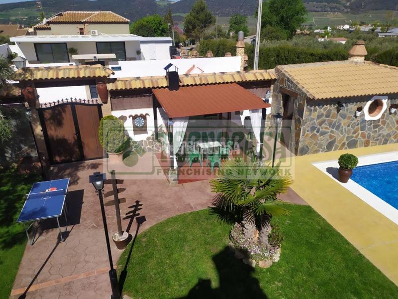 Foto 8a6e9157-81fc-4717-8a0a-d3782e7477c2. Casa  en venta en Arriate