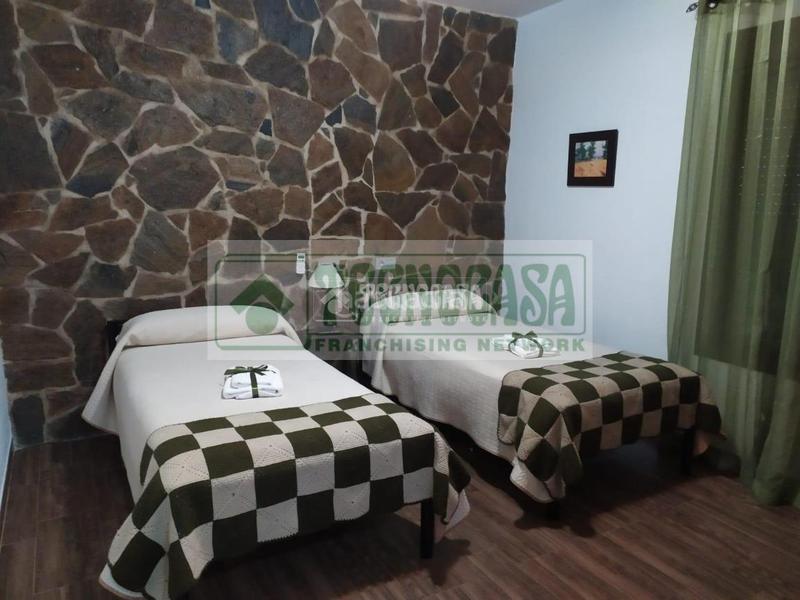 Foto fa917de4-4ad1-4bf9-946f-682c9c70d22d. Casa  en venta en Arriate