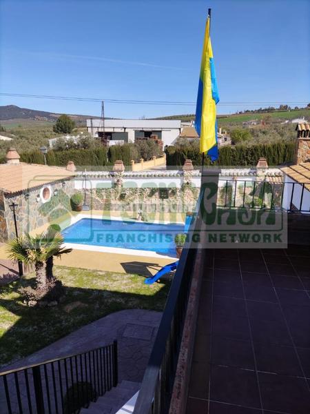 Foto fdad659f-3dc2-42b4-ab1f-cc73aac53e5d. Casa  en venta en Arriate