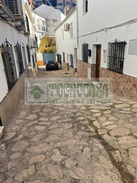 Foto 43db5e5c-80d5-4cb4-814f-88248de3ffe7. Casa  en venta en Centro Ronda