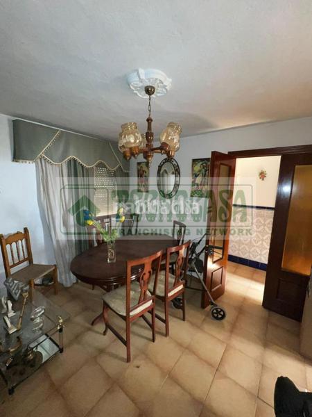 Foto e047ddd1-6528-41f8-b607-f00413cd317e. Casa  en venta en Centro Ronda