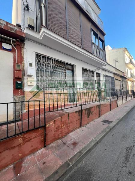 Foto 969c2781-3f82-4aa1-9b78-738ea36272c7. Affitto locale commerciale in San Cristóbal Ronda