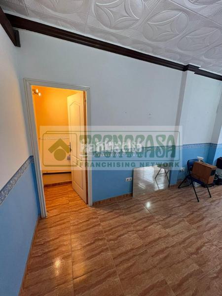 Foto df13dd4f-2c26-4497-b601-da908166f609. Affitto locale commerciale in San Cristóbal Ronda