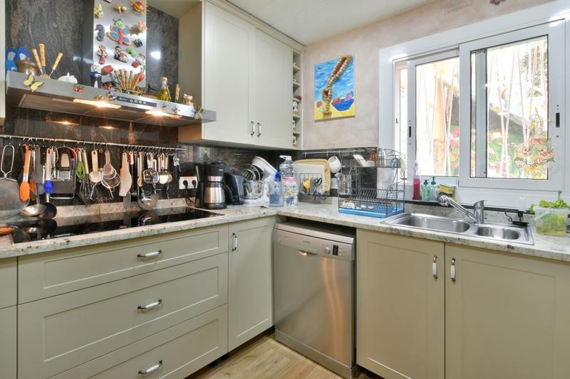 Foto 5b2a466f-deb4-4703-b916-7d2f663b51eb. Chalet casa en venta en Can Carreras - Montessol Pineda de Mar