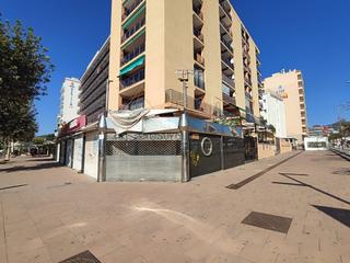 Location Local commercial à Calella. Gran local en venta  alquiler antigua discoteca con licencia