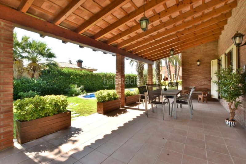 Foto aabfe8fe-cb9f-4df9-aa08-ff314cb21027. Chalet casa en venta en Urbanitzacions Sant Pol de Mar