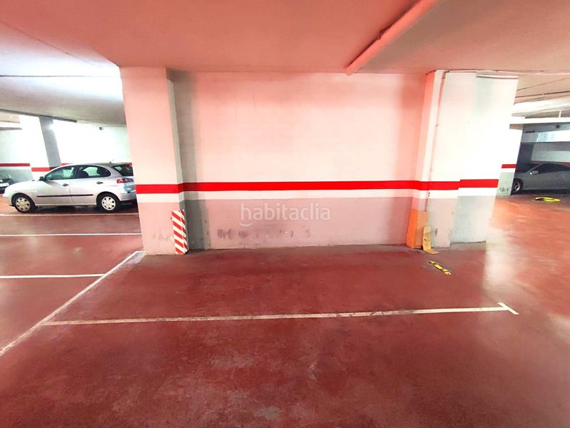 Foto a981aeef-8161-441b-b784-d7ea0f4bb064. Aparcament cotxe a Calella