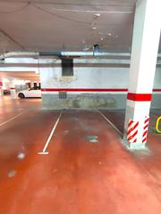 Parking voiture à Calella. Plaza de parking en venta en calella
