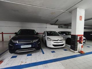 Parking voiture à Calella. Plaza de parking en venta en calella  zona turistica