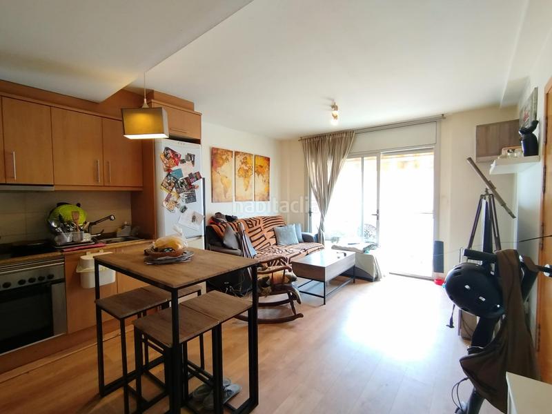 Foto 9c784f80-d6e9-4e4d-aa84-31f4b2a24755. Ático  dúplex en venta en Canet de Mar