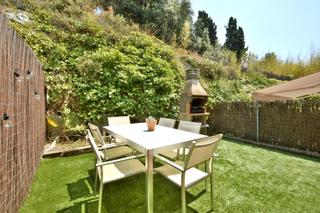 Maison à Urbanitzacions. Casa en venta en arenys de mar a tan solo 5 min de la playa