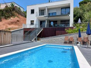 Casa a Calella. Casa a 4 vientos en venta en calella  zona vall den guli