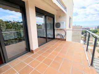 Piccolo appartamento in Canet de Mar. Exclusivo piso con las mejores vistas, con parquing y trastero