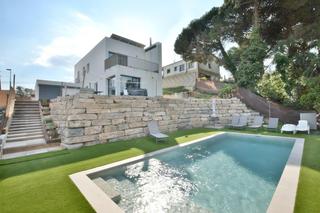 Chalet à Niàgara Parc -Àgora Parc. Casa en venta en tordera  agora park