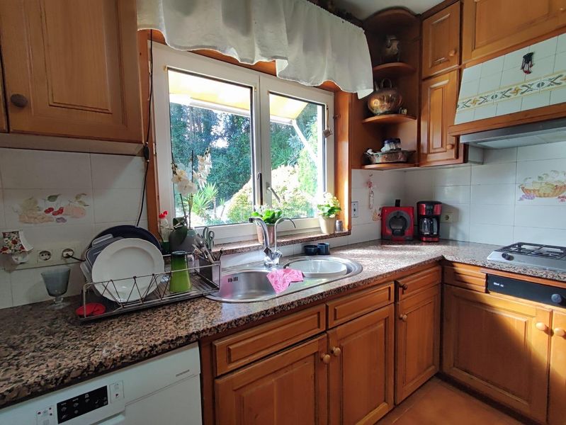 Foto 18c84bf2-7328-46b3-8d25-af1e1444544c. Casa amb aparcament a Sant Cebrià de Vallalta