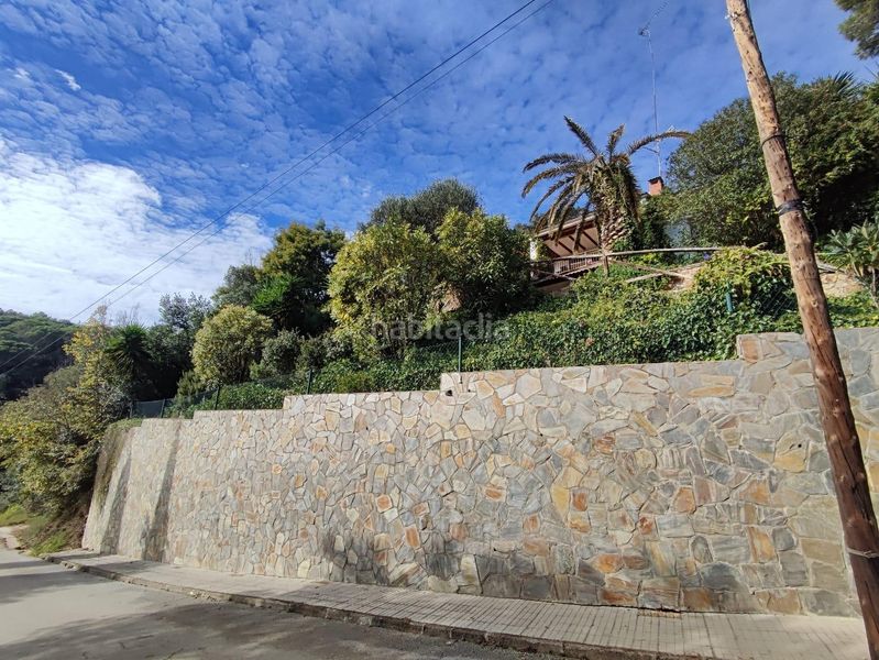 Foto b1bfcb54-e6c9-492e-80a4-0774f36fedb5. Casa amb aparcament a Sant Cebrià de Vallalta