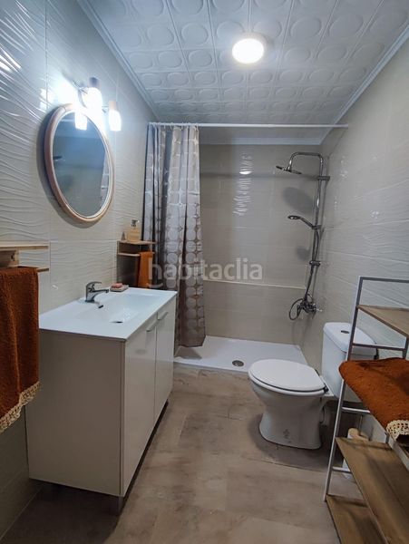 Foto 03959278-f2fb-4cd0-8629-bf93d5ba5889. Casa aparellada amb aparcament a Poblenou Pineda de Mar