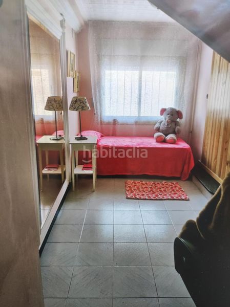 Foto c96ea254-a7ca-477b-8e70-0963ea0ae762. Casa aparellada amb aparcament a Poblenou Pineda de Mar