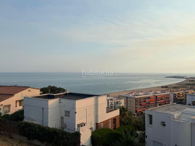 Foto 3e6066cb-31f9-43c3-8b54-cb3495e1d56b. Terreny residencial a Canet de Mar
