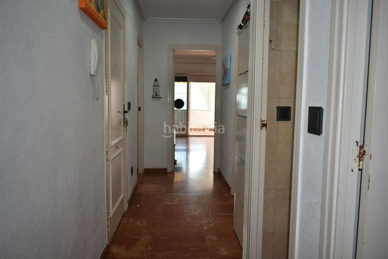 Foto 257bd5c2-0829-4118-a8ca-0fdc6165dce6. Planta baja apartamento en planta baja en primera línea de playa en Elche / Elx