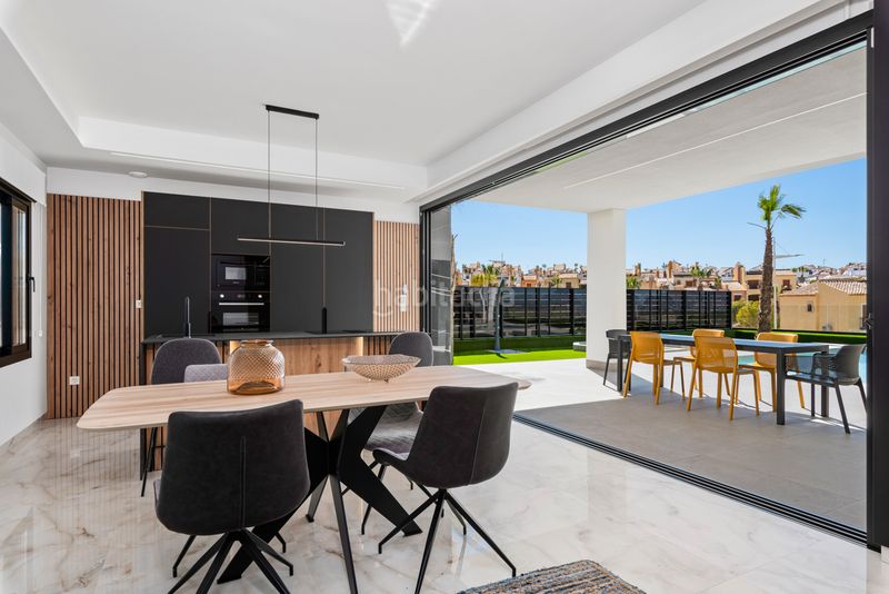 Foto 38f0240e-8ad3-45ab-982d-75f79848772f. Xalet amb aparcament piscina a Algorfa